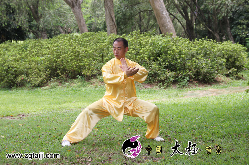 ������ǰ��