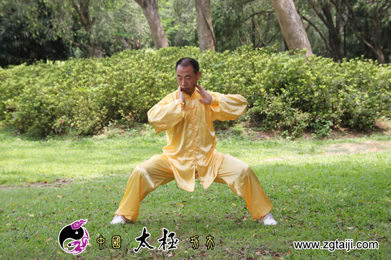 ����ǰ������