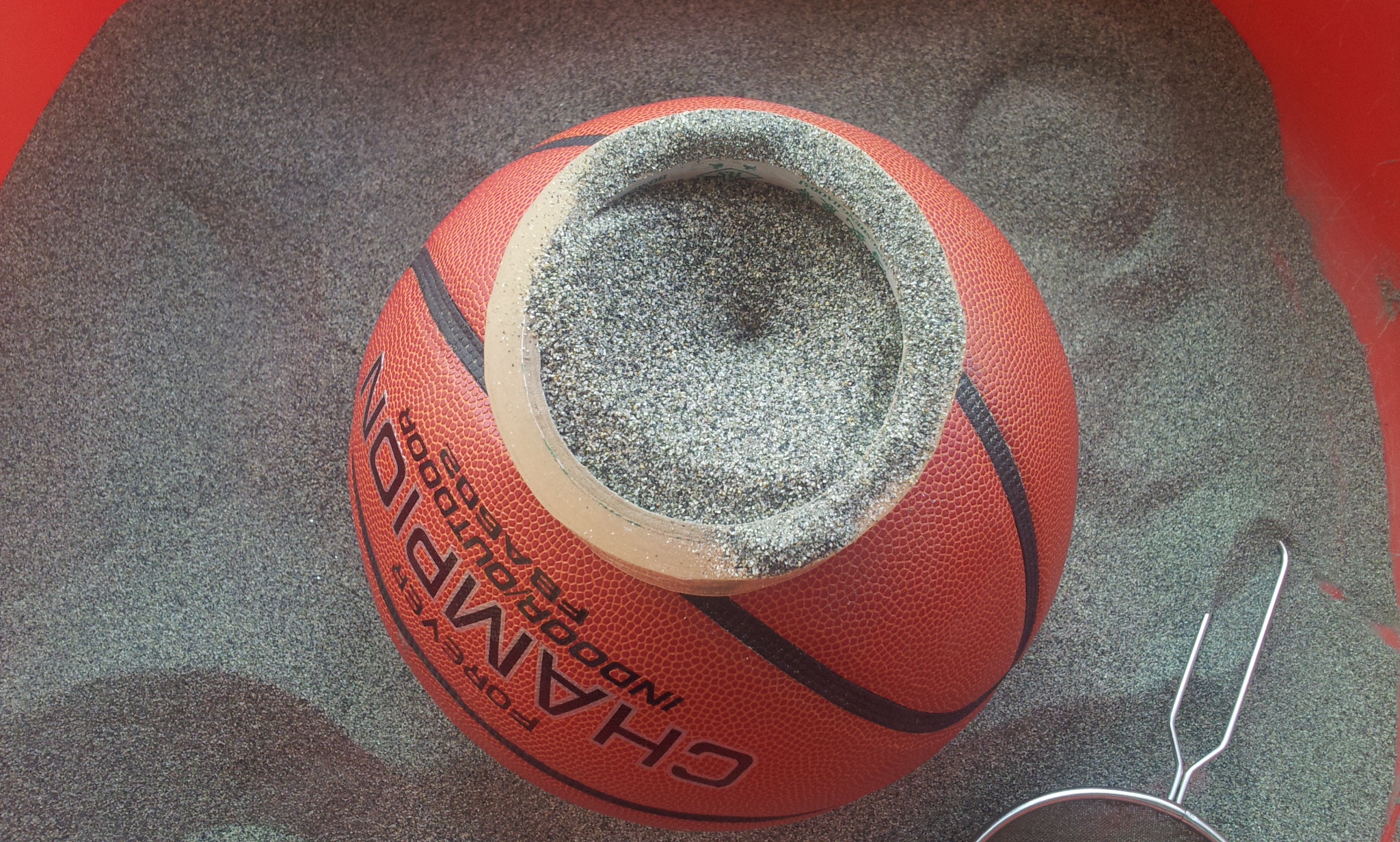 ���ɣ�ȫ�Զ��ģ��м�һ�����ص�С����